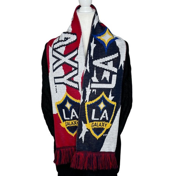 RARE LA Galaxy Crest Scarf Fringe Los Angeles Soccer Team Winter Knit Red Blue - Picture 12 of 14